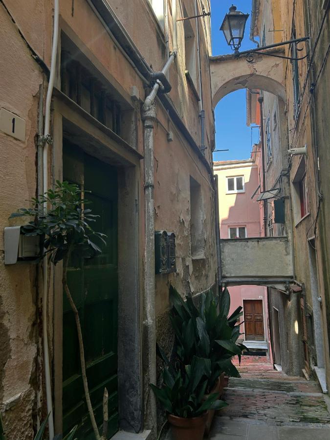 Il Dolce Far Niente, La Serra Di Lerici Luaran gambar